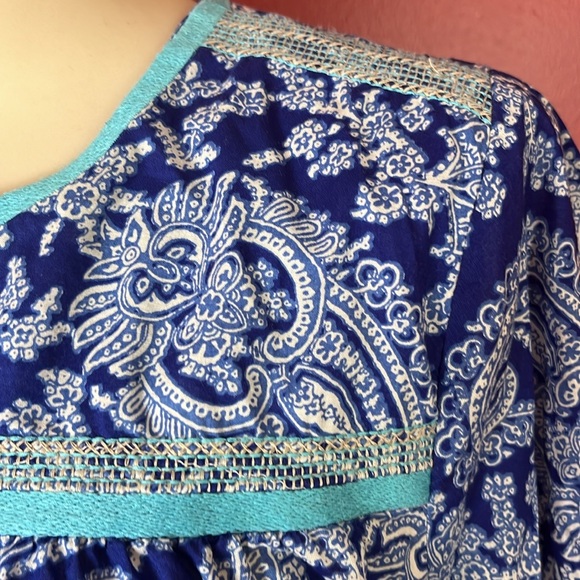 EUC J. Crew blue Paisley cotton blouse. - Picture 8 of 16